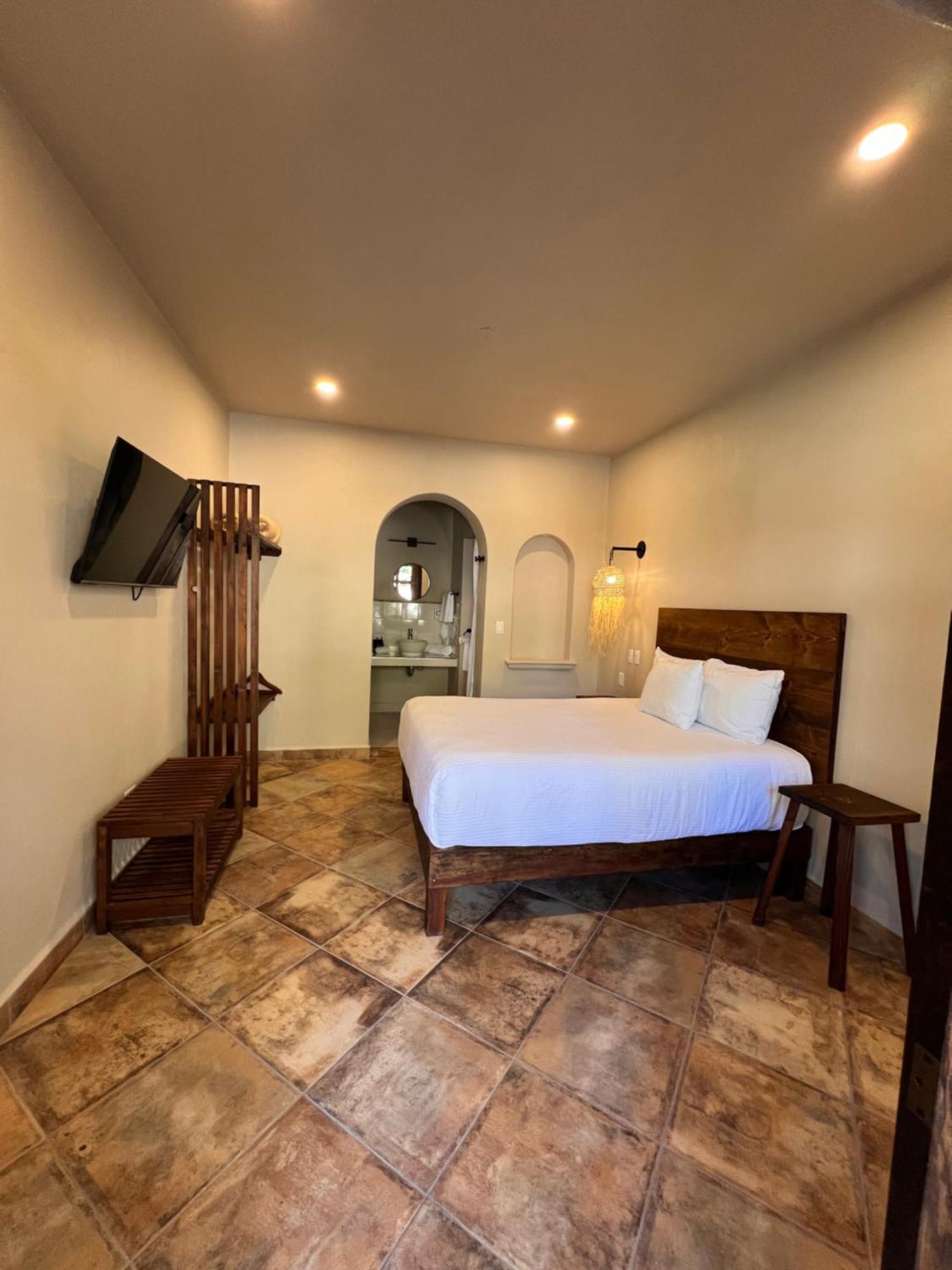 Hotel 1697 Loreto Лорето Екстер'єр фото